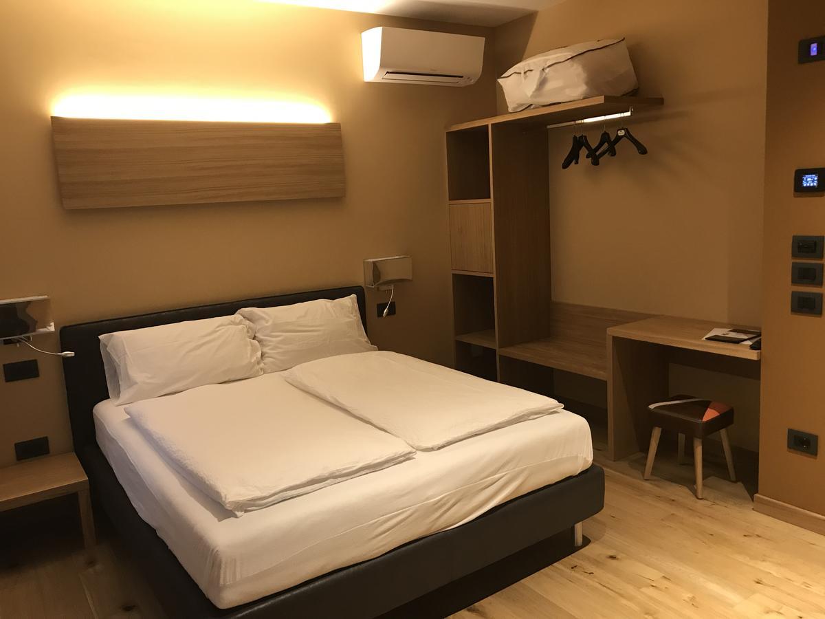 Carla Failela Hotell Valli del Pasubio Exteriör bild