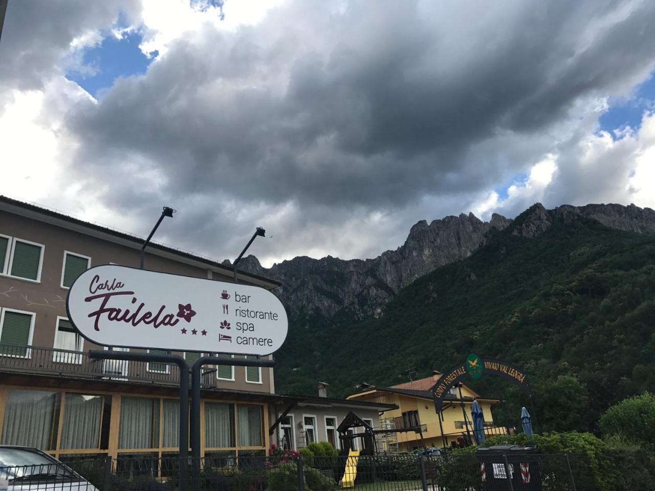 Carla Failela Hotell Valli del Pasubio Exteriör bild